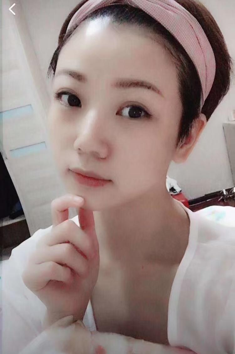 闵行小小妹子