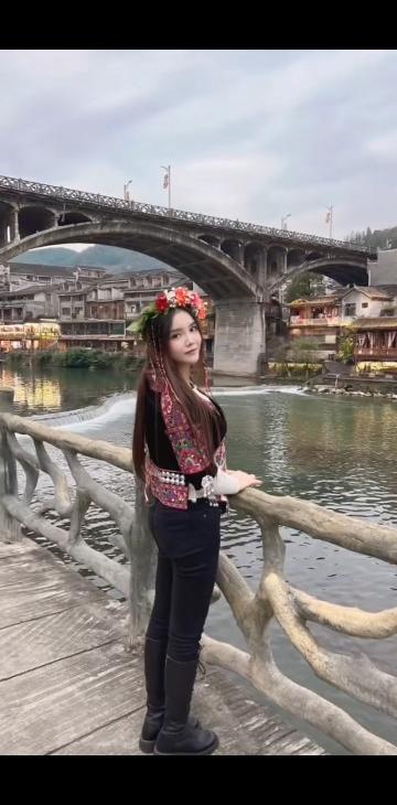 温江妹纸