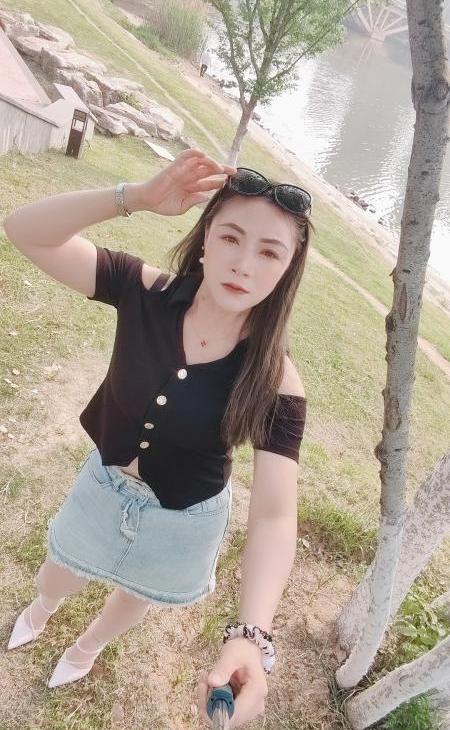 江宁美臀浪骚少妇