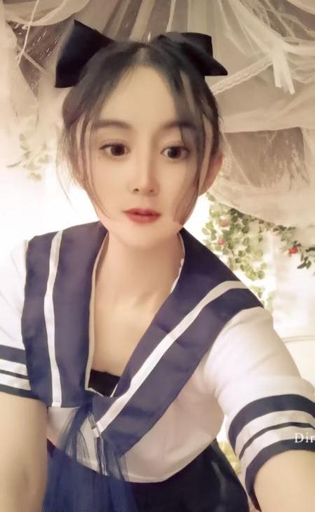 盘龙制服少妇