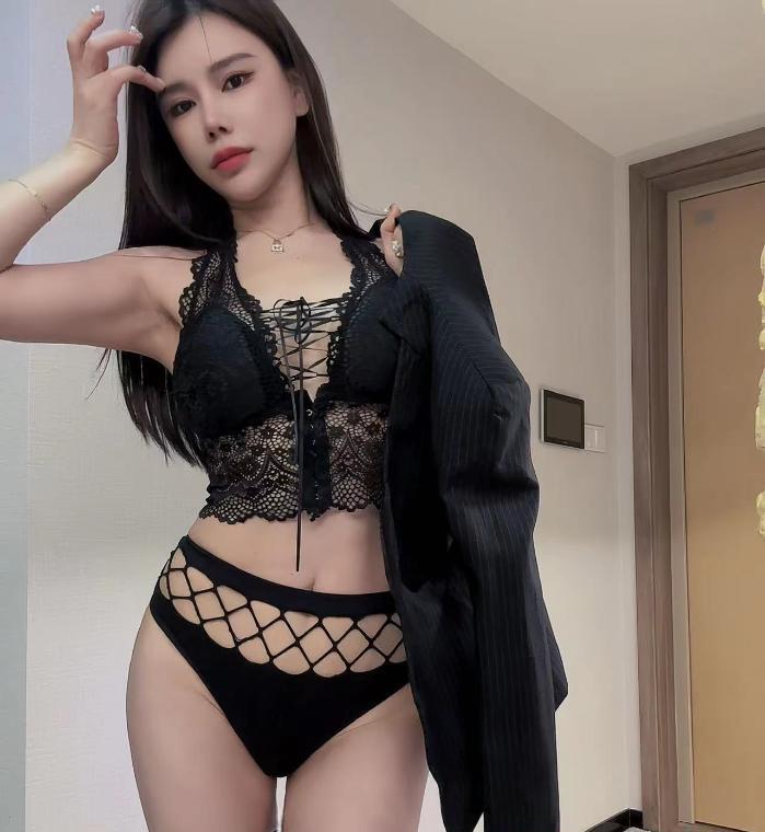 滨江御女郑美丽