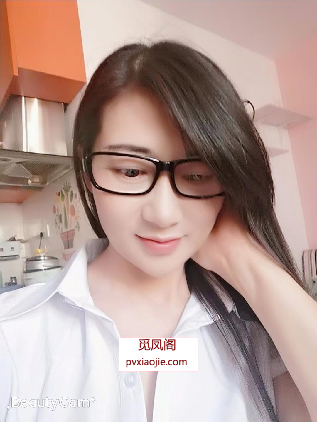 上海轻熟女有韵味，少妇感觉，很瘦，可以抱起来