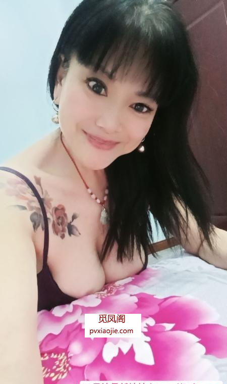大奶骚姐姐